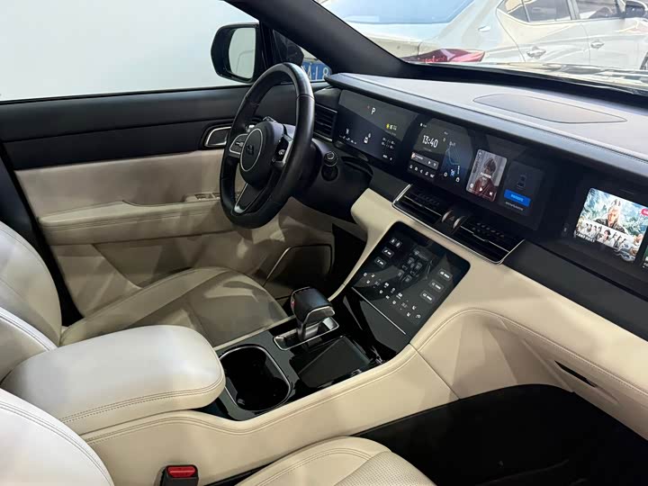 Фото 7 - LiXiang One