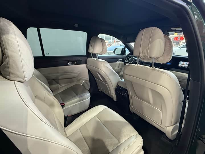 Фото 9 - LiXiang One