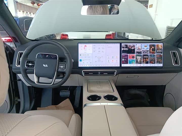 Фото 10 - LiXiang L6