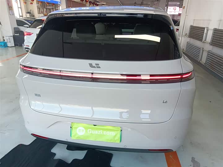 Фото 6 - LiXiang L6