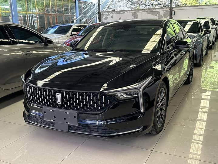 Фото 1 - Bestune B70