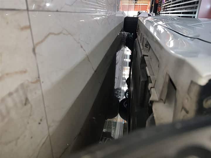 Фото 22 - Toyota Corolla