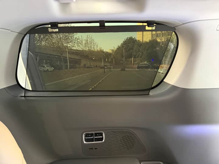 Фото 14 - Buick GL8 ES