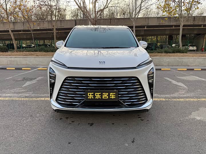 Фото 3 - Buick GL8 ES