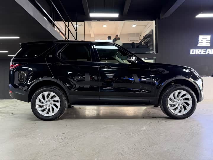 Фото 13 - Land Rover Discovery