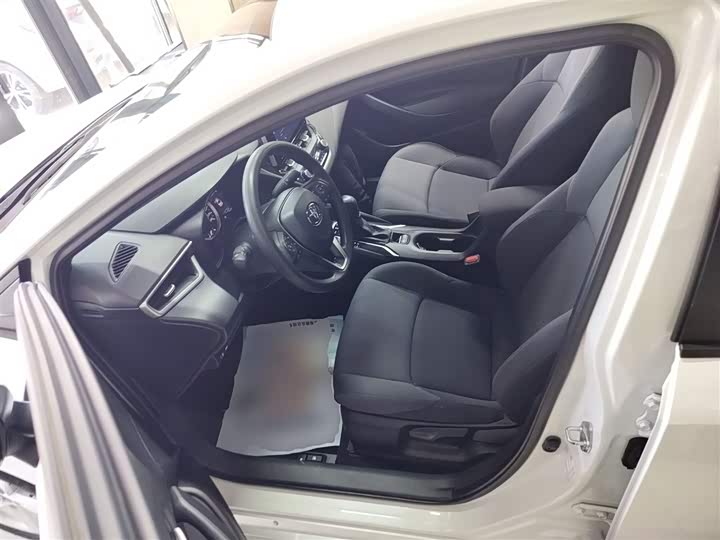 Фото 16 - Toyota Levin