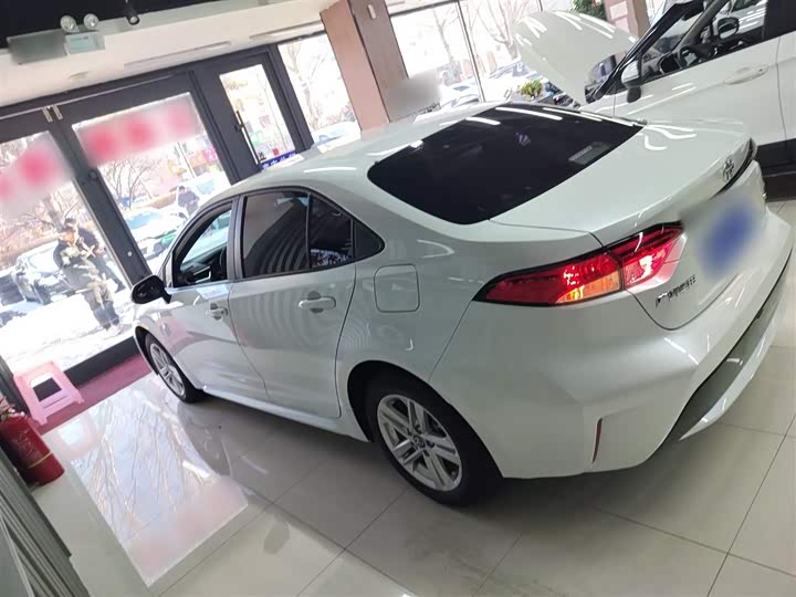 Фото 5 - Toyota Levin