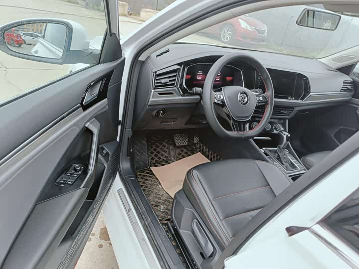 Фото 5 - Volkswagen Sagitar L