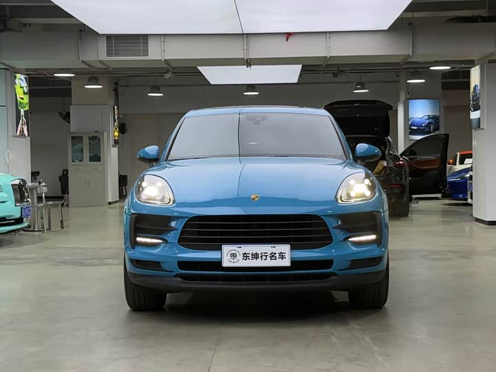 Фото 2 - Porsche Macan
