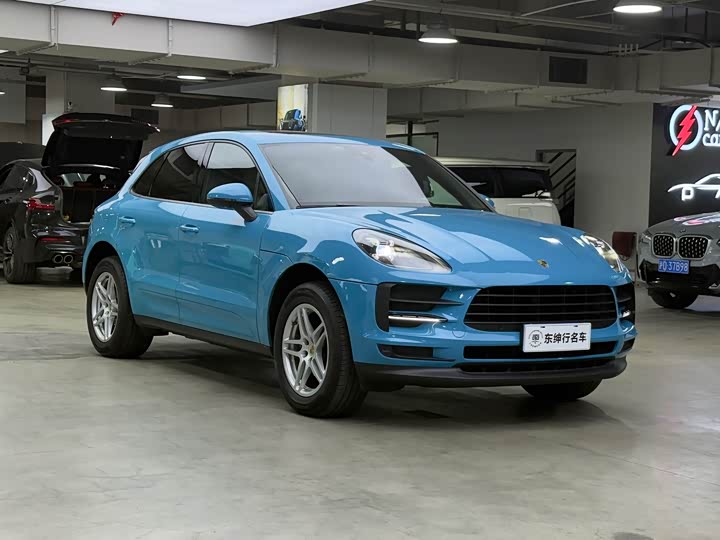 Фото 3 - Porsche Macan