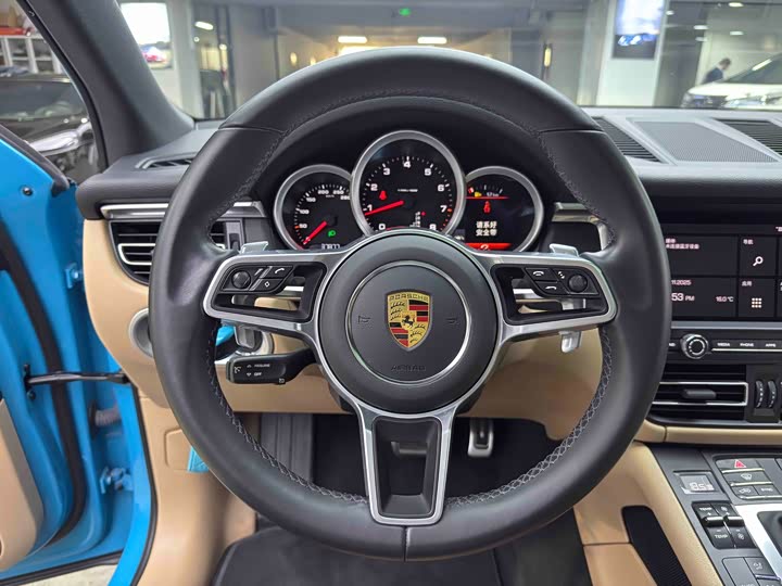 Фото 7 - Porsche Macan
