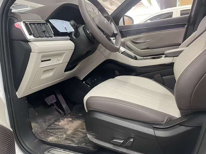 Фото 3 - BYD Song Plus Hybrid/EV