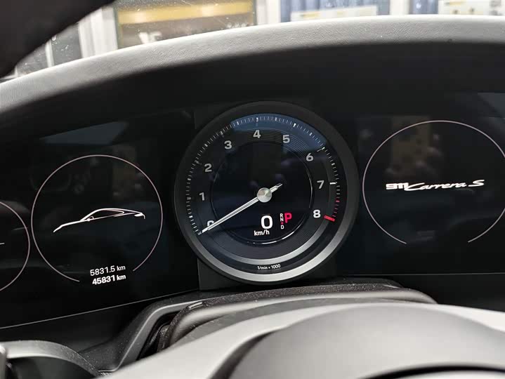 Фото 4 - Porsche 911