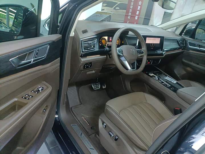 Фото 16 - Volkswagen Viloran