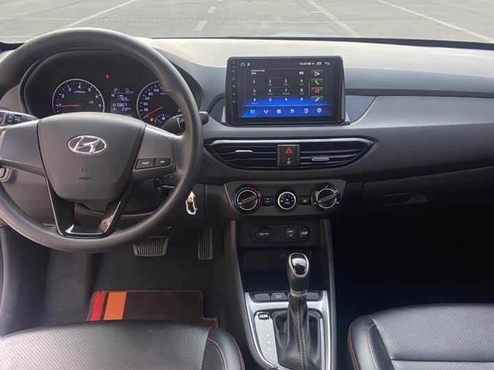Фото 9 - Hyundai Celesta