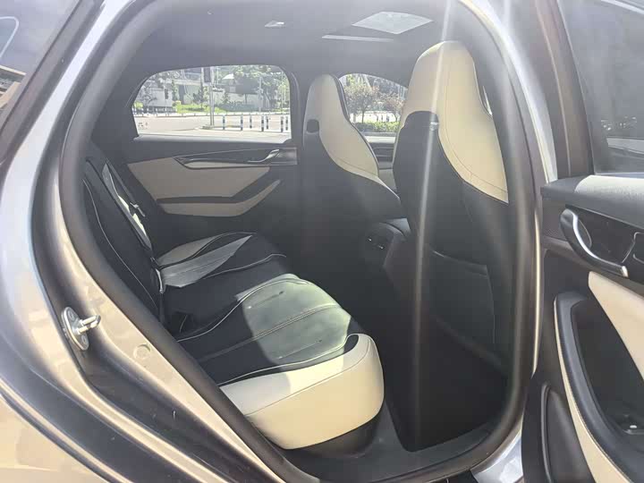 Фото 13 - BYD Qin Plus