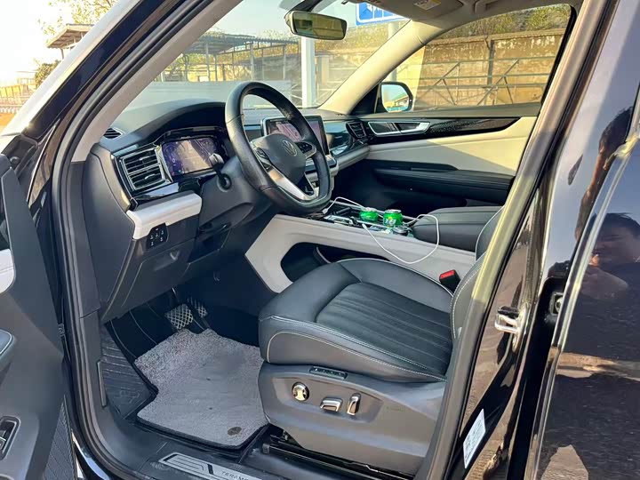 Фото 7 - Volkswagen Teramont Pro