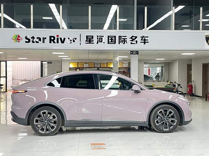 Фото 11 - Nio Onvo L60