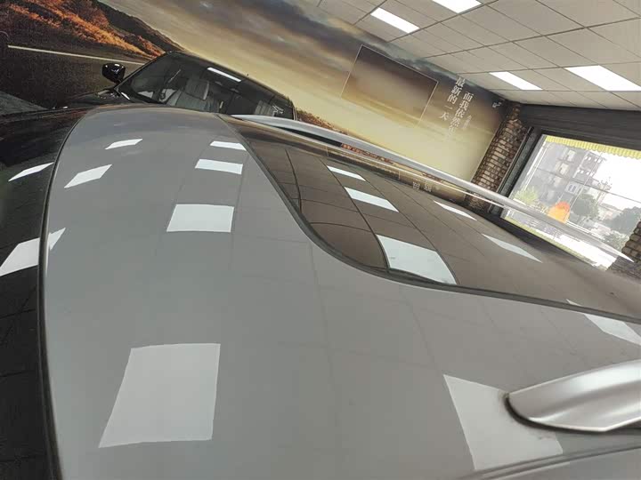 Фото 27 - Volkswagen Tiguan L Hybrid