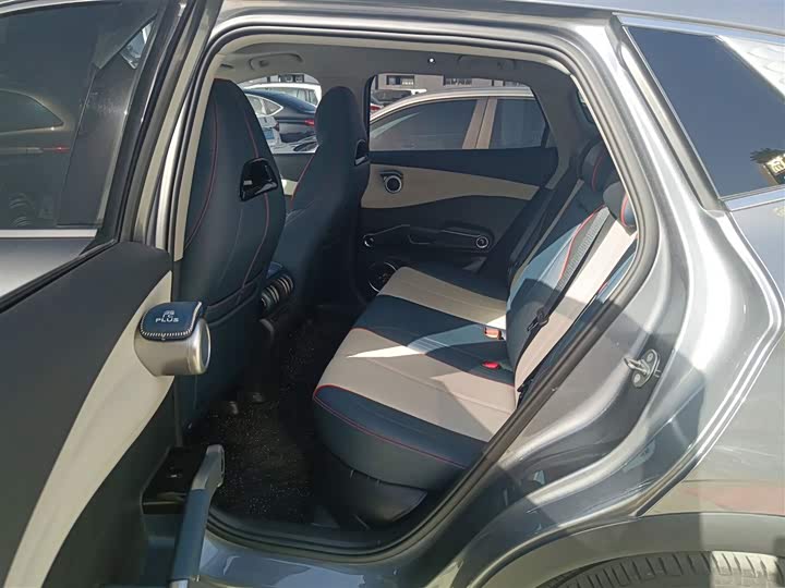 Фото 17 - BYD Yuan Plus