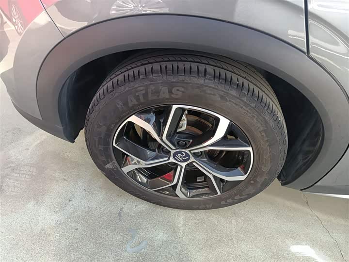 Фото 26 - BYD Yuan Plus