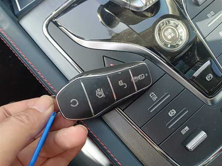 Фото 9 - BYD Yuan Plus