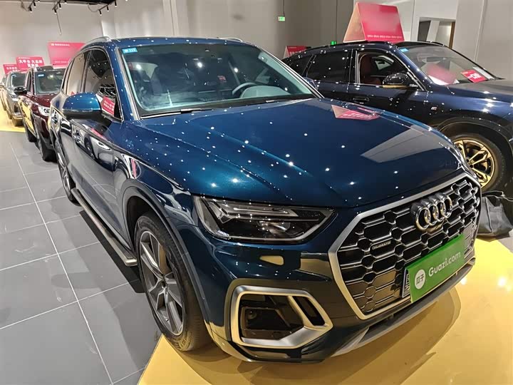 Фото 4 - Audi Q5L