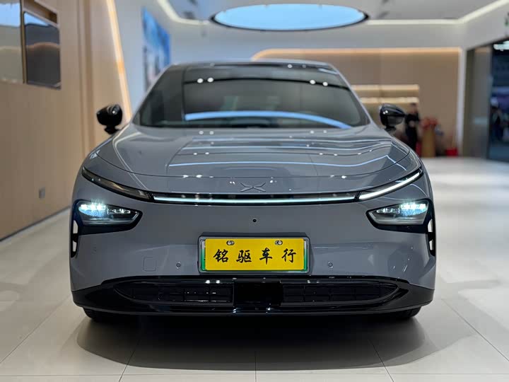 Фото 2 - XPeng G7