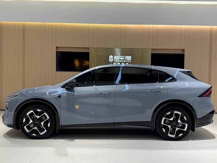 Фото 3 - XPeng G7