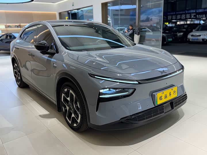 Фото 6 - XPeng G7