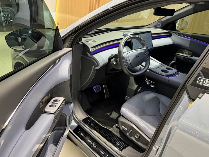 Фото 8 - XPeng G7