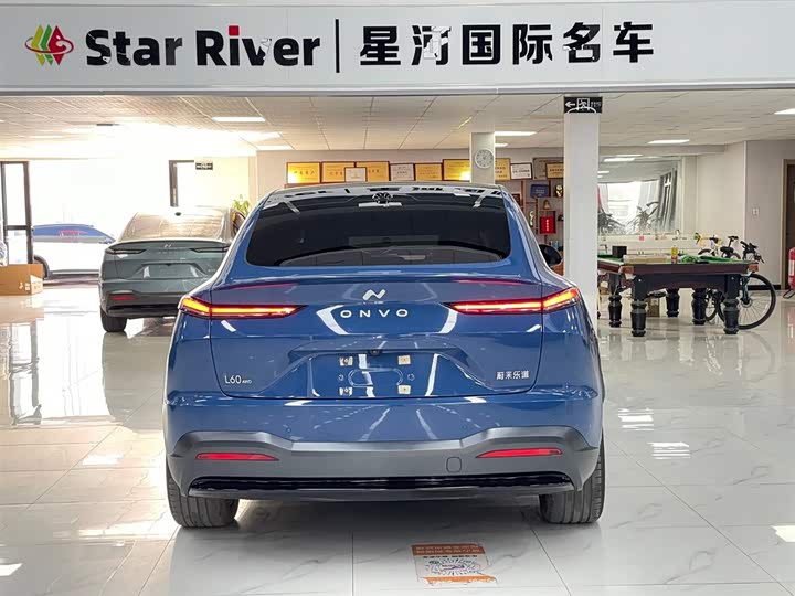 Фото 13 - Nio Onvo L60