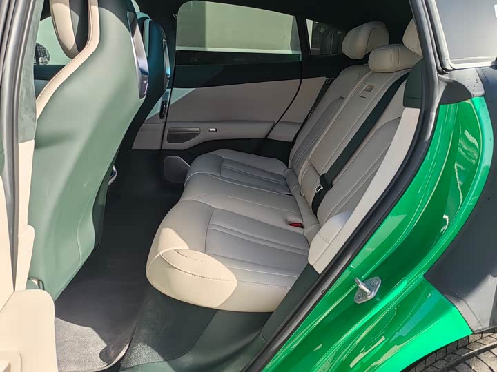 Фото 7 - Xiaomi YU7