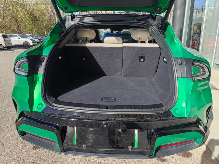 Фото 9 - Xiaomi YU7