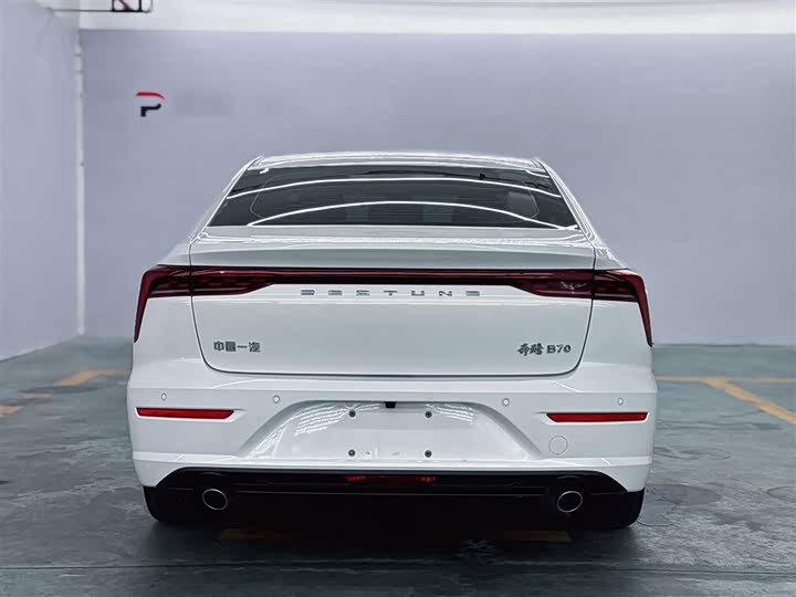Фото 9 - Bestune B70
