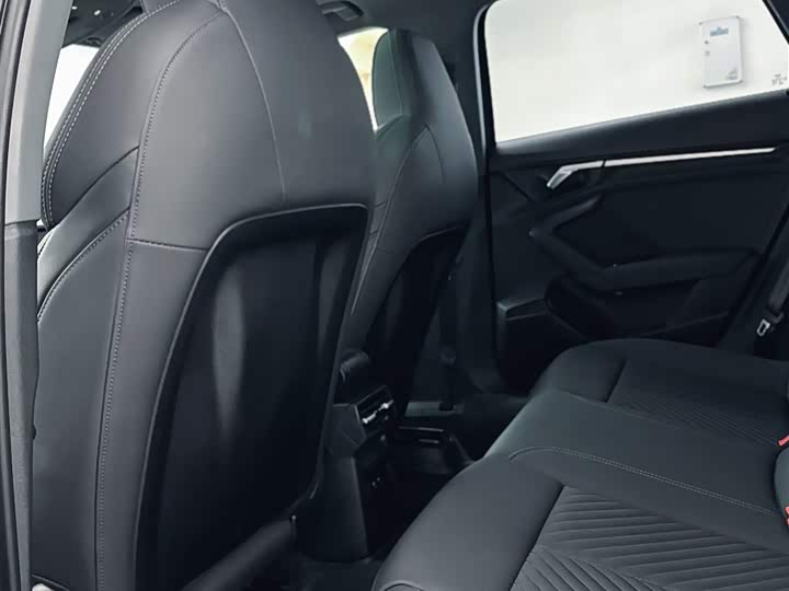 Фото 10 - Audi A3