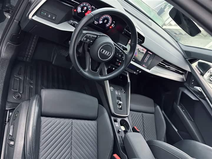 Фото 11 - Audi A3