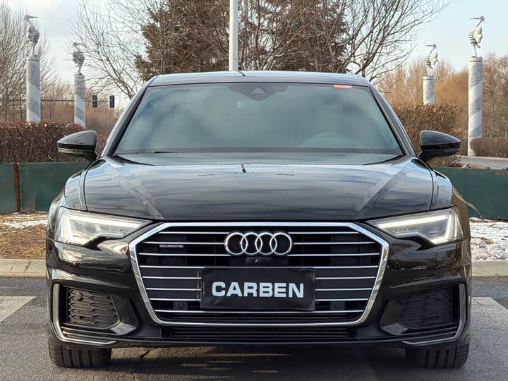 Фото 2 - Audi A6L