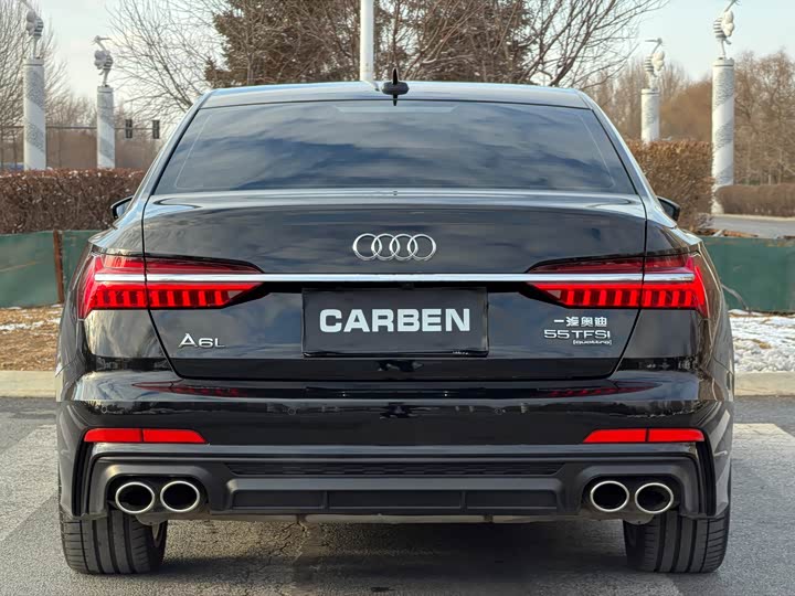 Фото 5 - Audi A6L