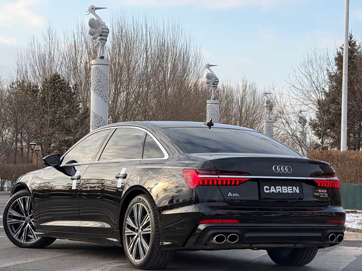 Фото 6 - Audi A6L