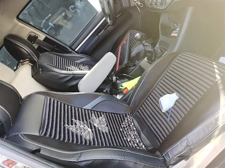 Фото 25 - Dongfeng Forthing Lingzhi M5