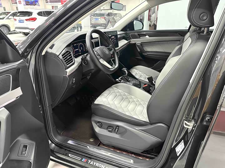 Фото 5 - Volkswagen Tayron