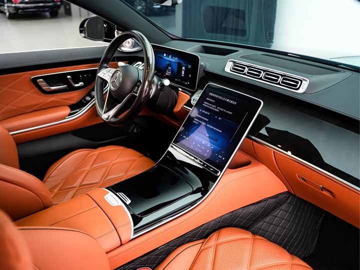 Фото 20 - Mercedes-Benz Maybach S-Class