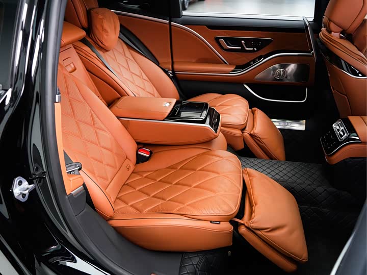 Фото 21 - Mercedes-Benz Maybach S-Class