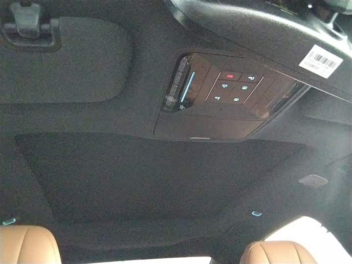 Фото 17 - BYD Han L