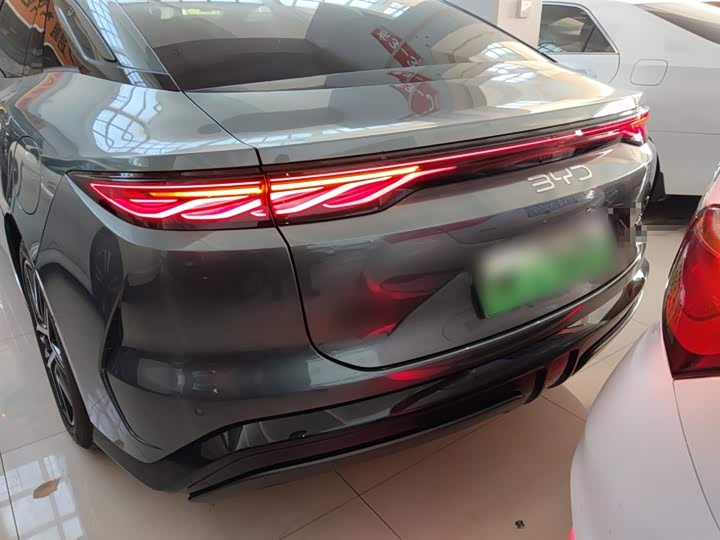 Фото 5 - BYD Han L