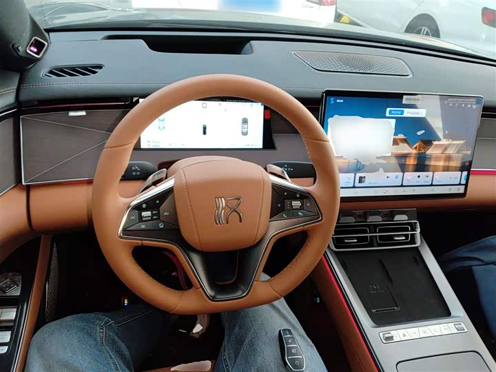 Фото 9 - BYD Han L