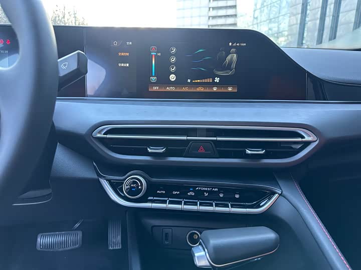 Фото 11 - Changan Eado Plus