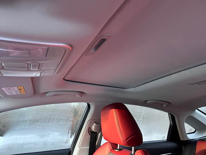 Фото 14 - Changan Eado Plus