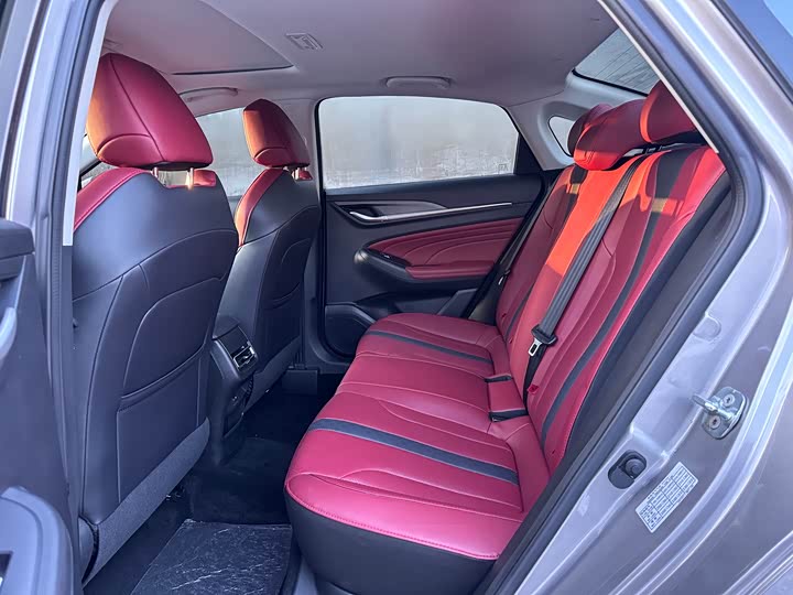 Фото 16 - Changan Eado Plus